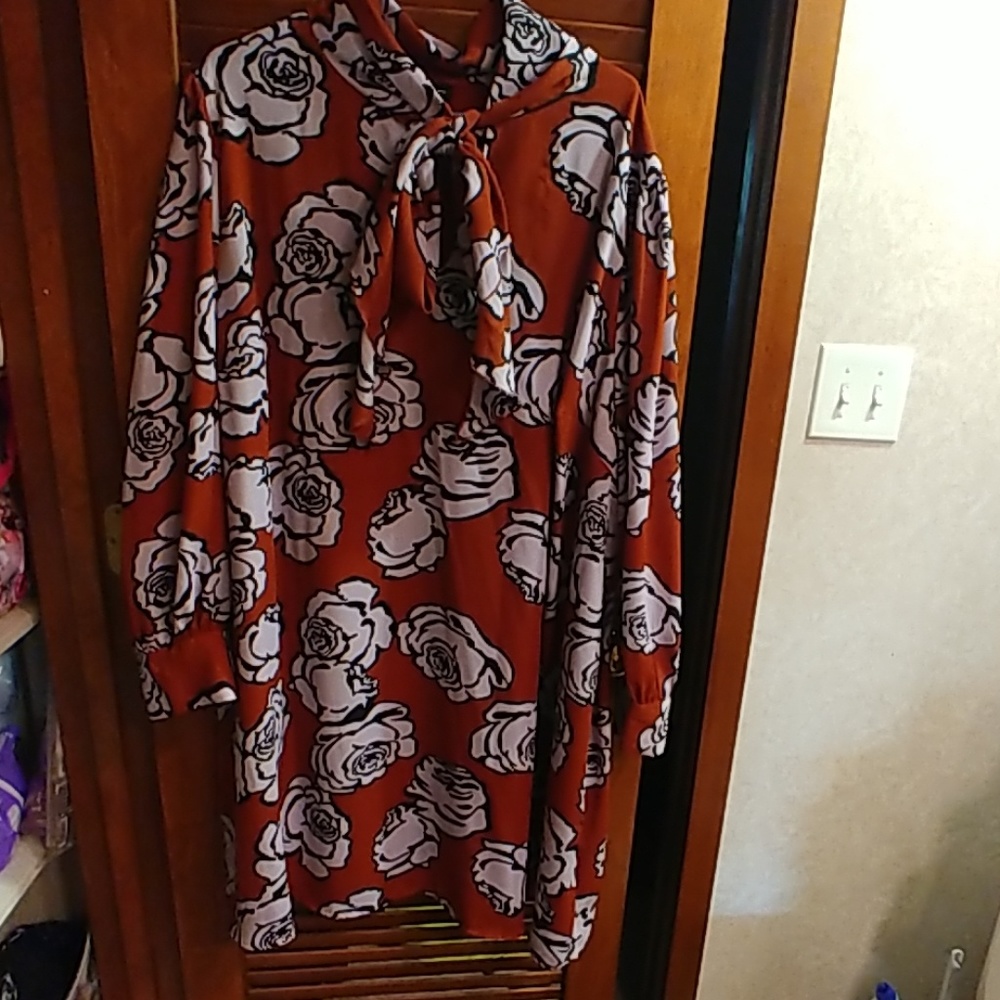 Who What Wear floral dress